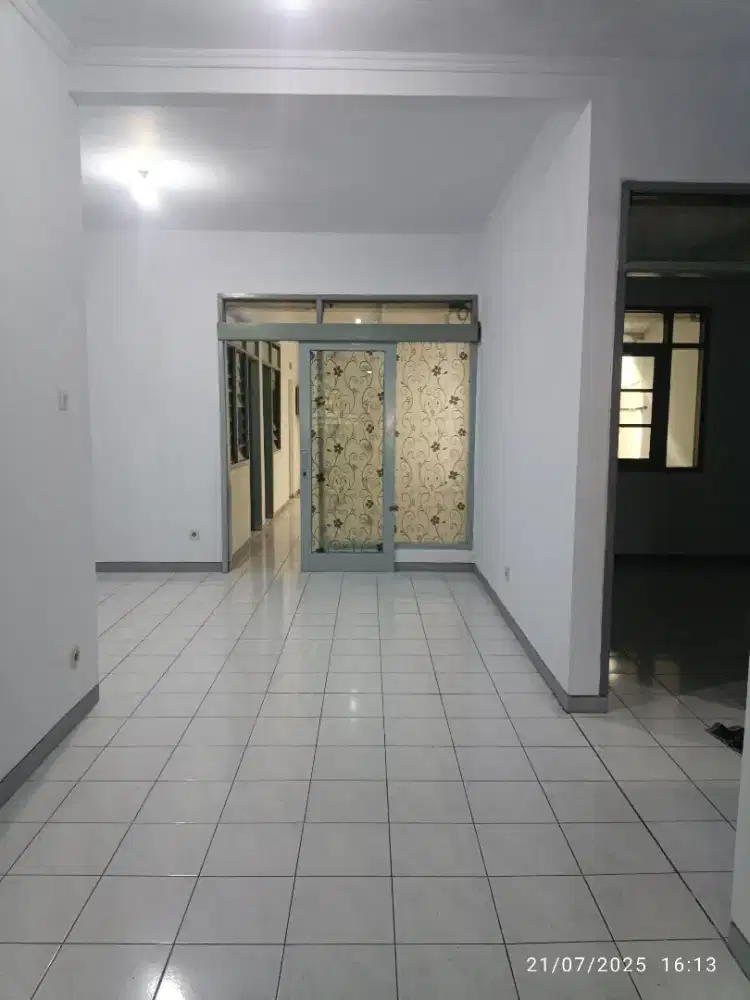 Di Sewakan Rumah Siap Huni Di Sayap BKR Buah Batu