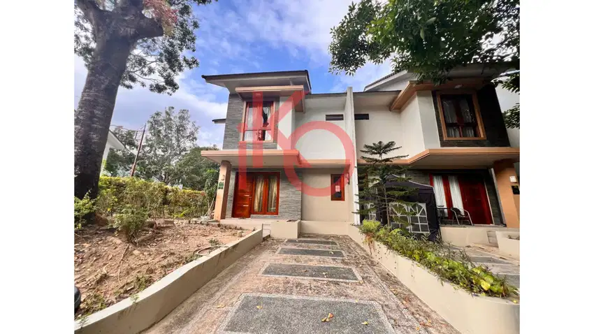 Disewa Rumah Hook Siap Huni 2 Lantai di Villa Panbil