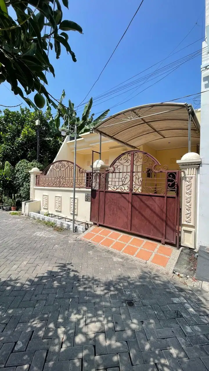 Dijual rumah Mulyosari Surabaya timur