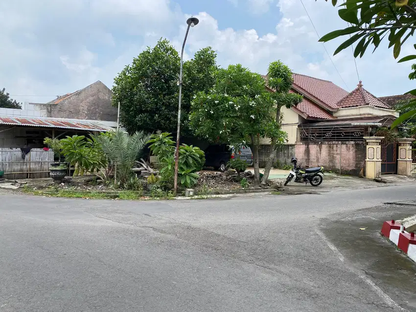 Tanah 167m Karangasem Surakarta dekat dengan ATMi solo