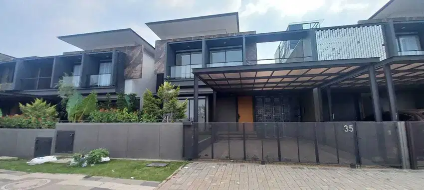 Disewakan Rumah di Kota Baru Parahyangan, Luas Nyaman Tatar Anggapati