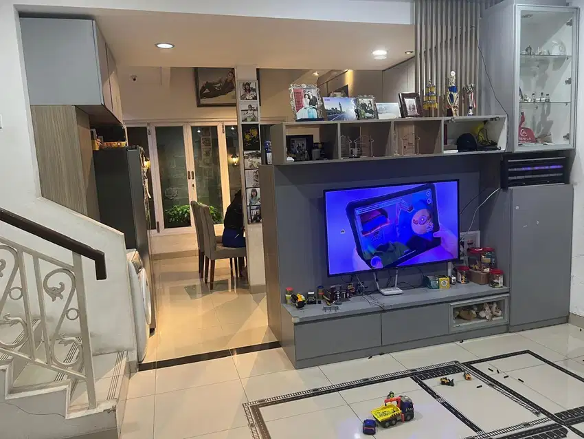 Dijual Cepat Rumah di Cluster Thames, Jakarta Garden City Full Renov