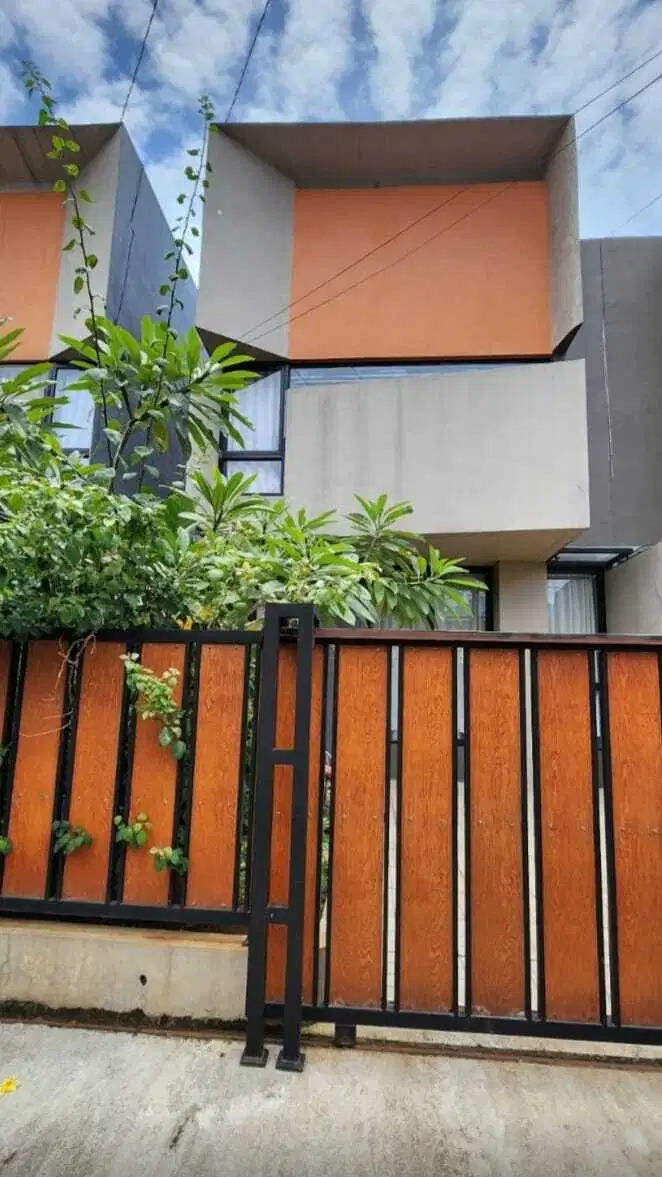 RUMAH MODERN PERUM VILLA ASEAN PONDOK CABE UDIK TANGSEL