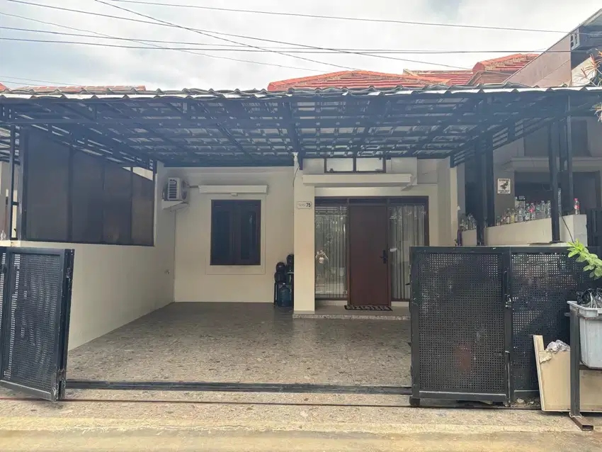 RUMAH MINIMALIS DI KOMPLEK PURI DAGO ANTAPANI BANDUNG