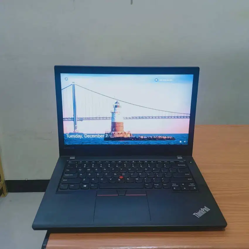 Lenovo Thinkpad T470 Core i5 Gen 7 Ram 8GB Ssd 256GB S-SC