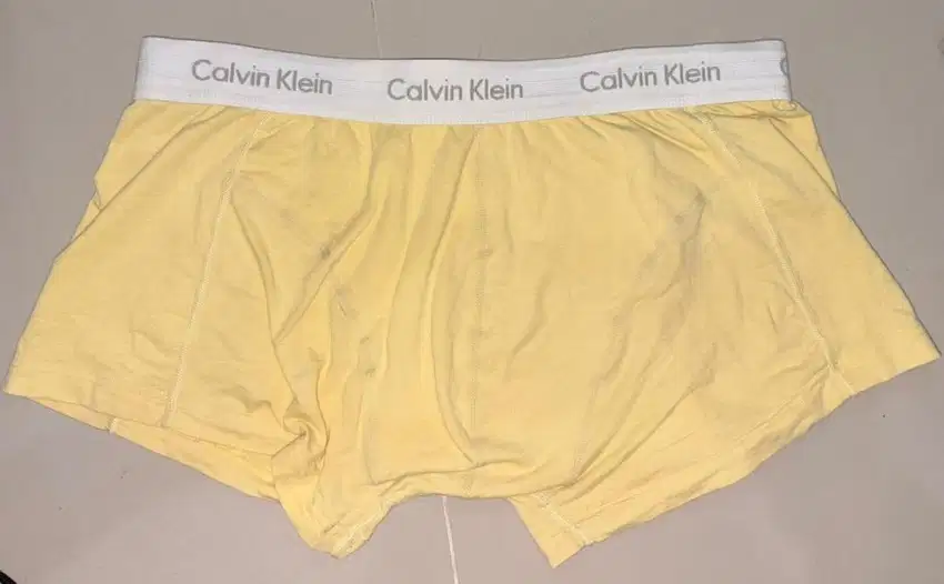 celana dalam boxer Calvin Klein CK kuning (L/XL), tag ada, karet aman