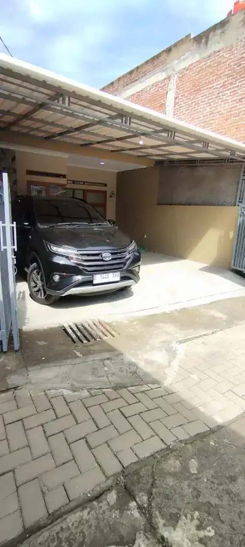 Di jual rumah baru di cihanjuang cimahi harga 500jtan