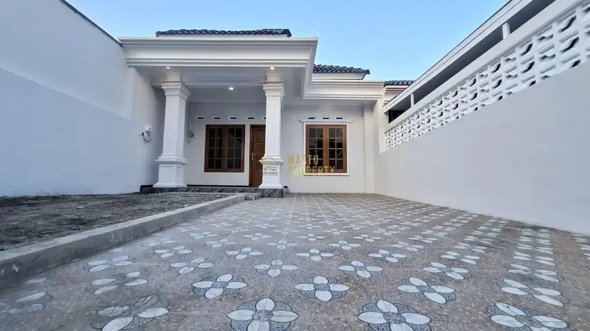 RUMAH SIAP HUNI TIPE LUAS DEKAT TOL JOGJA-SOLO, KALASAN