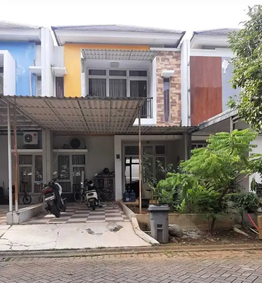 Rumah 2 Lantai Semi Furnished di Metland Menteng, Cakung