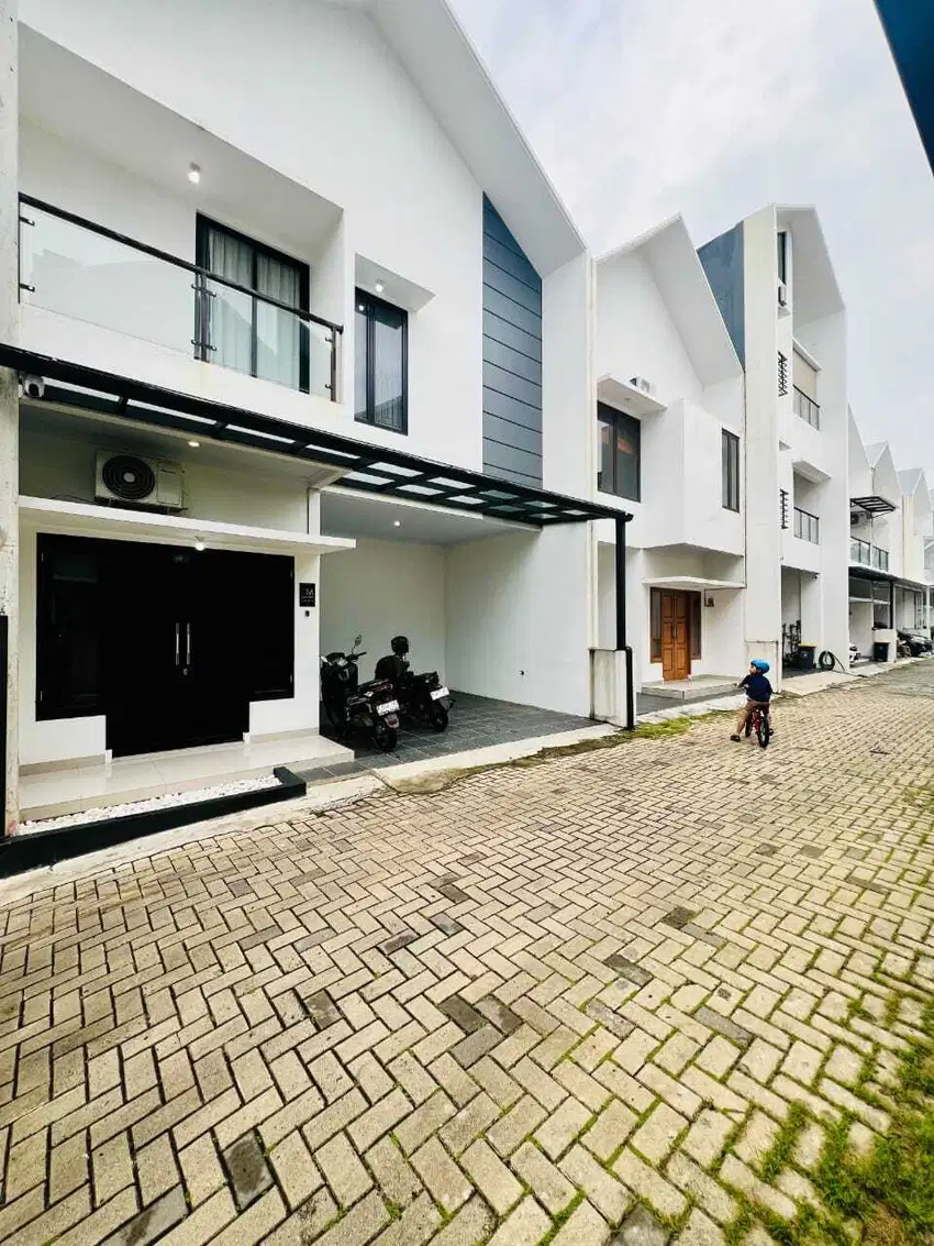 Dijual Rumah Siap Huni Dalam Cluster Cilandak KKO Jakarta Selatan