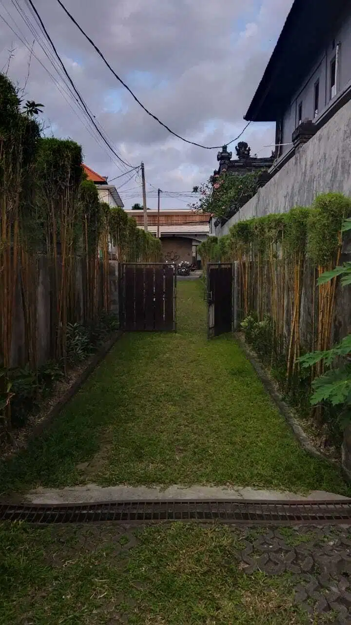 Tanah Bonus Villa Jl Tumbakbayuh Pererenan