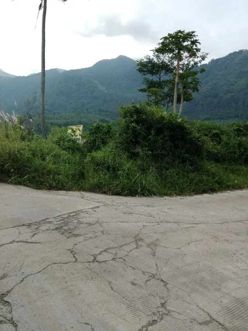 Tanah Hook 1.484m² View Gunung & Kota Garut, Harga di bawah pasaran