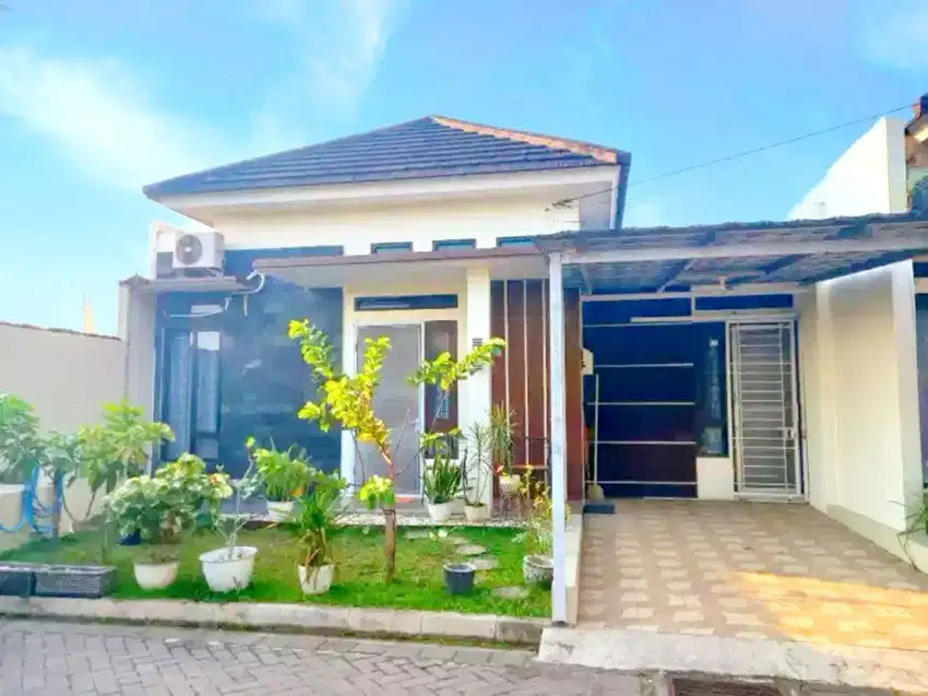 Rumah Cluster One Gate System Akses Lebar Strategis