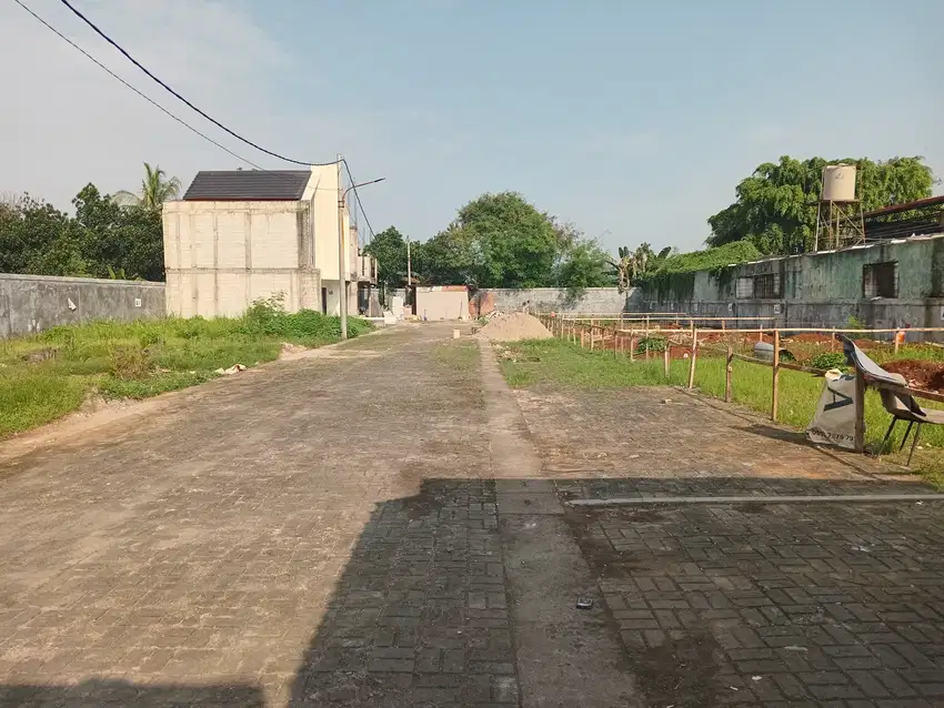 DIJUAL SEGERA. Cluster siap bangun 16 unit rumah di tangerang selatan.