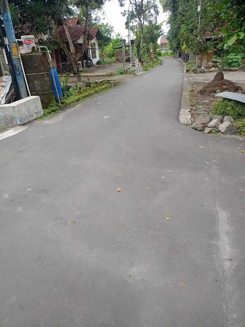 TANAH MURAH STRATEGIS DEKAT JL BESI - JANGKANG NGAGLIK SLEMAN YOGYA