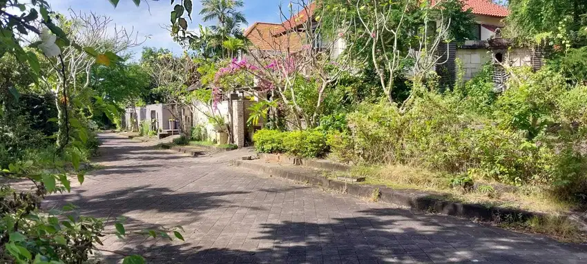 Tanah 342m² dekat hotel plago nusa dua Badung Bali