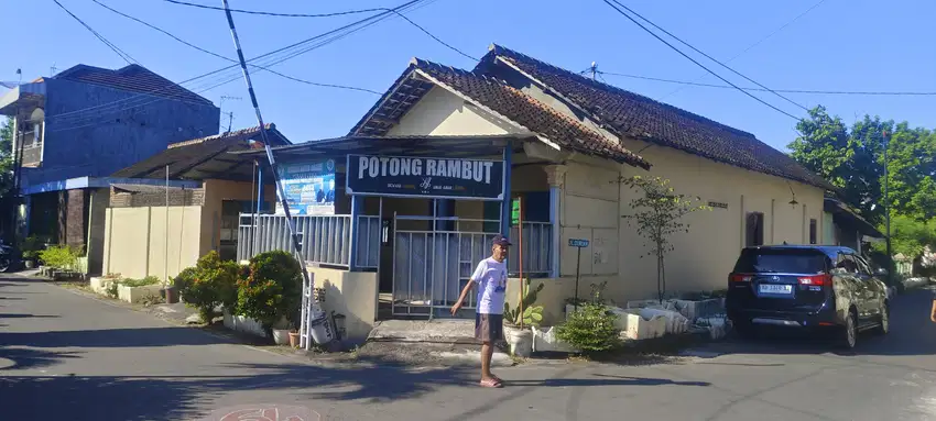 Rumah Hook 276m paulan colomadu dekat jl Adi sucipto solo