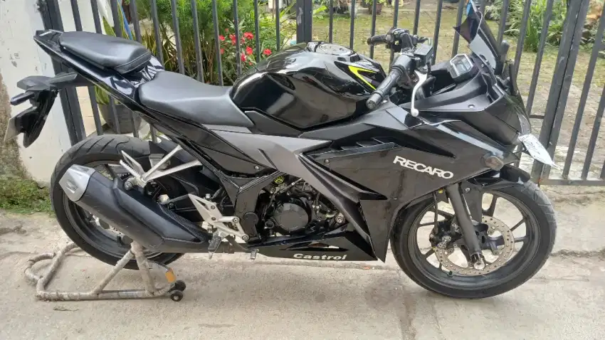 Cbr 150 facelit