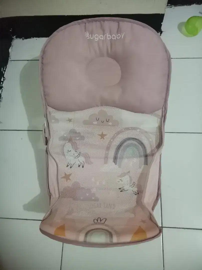 Tempat mandi jaring bayi