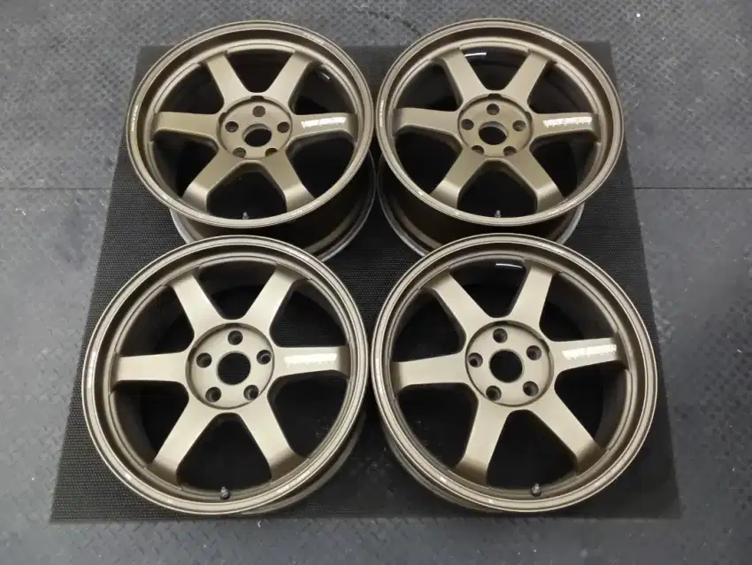 Rays TE37ULTRA 19 5X120 BMW F30 BYD SEAL CRV ALPHARD