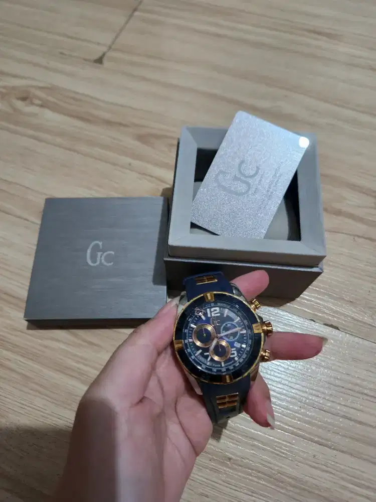 Dijual jam GC navy blue istimewa best seller