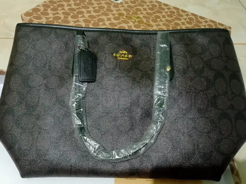 Tas coach wanita