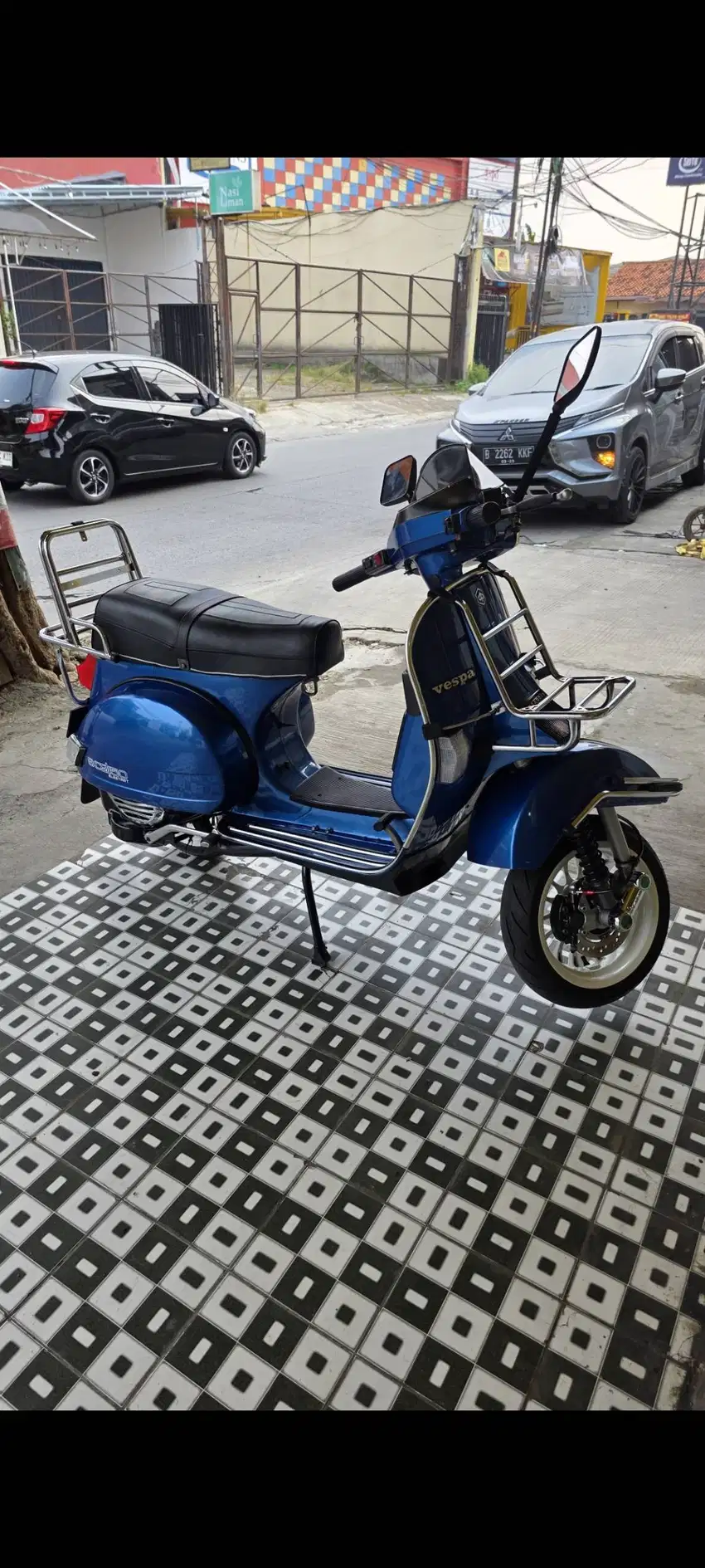 Vespa excel 150