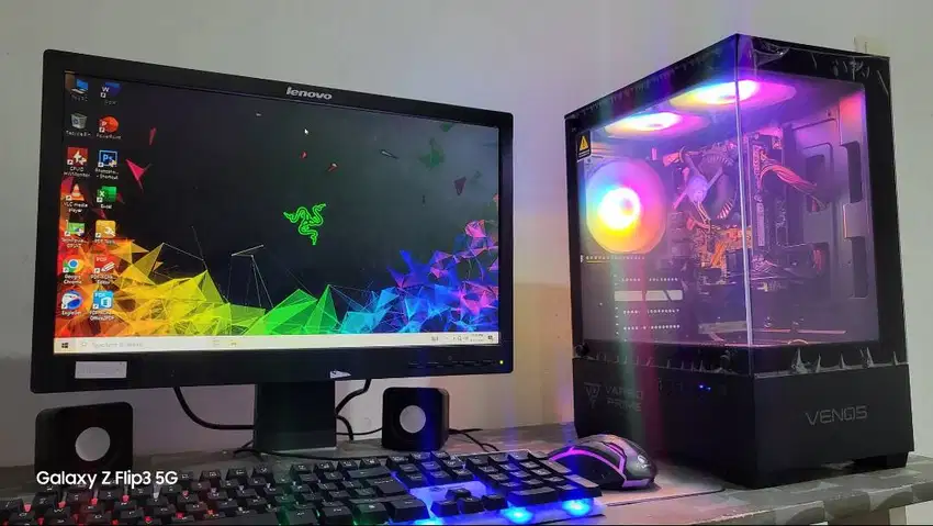 PC Gaming Full Set Monitor Intel Core i5 3470 SSD VGA 2GB DDR5 GTA V