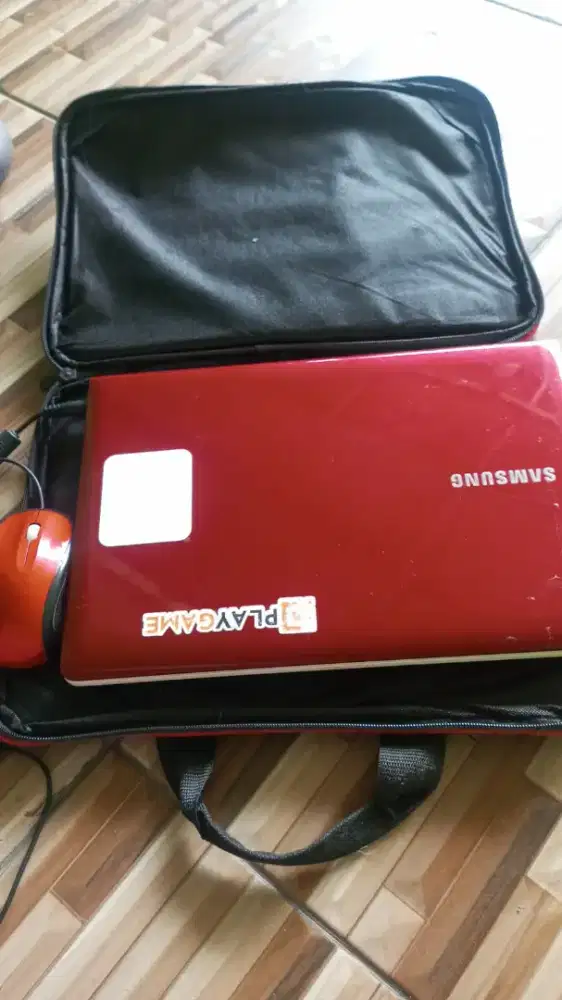 laptop type samsung