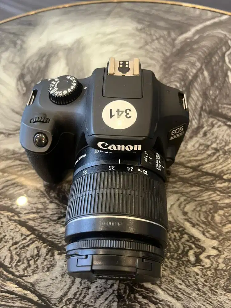 Canon 4000D+lensa