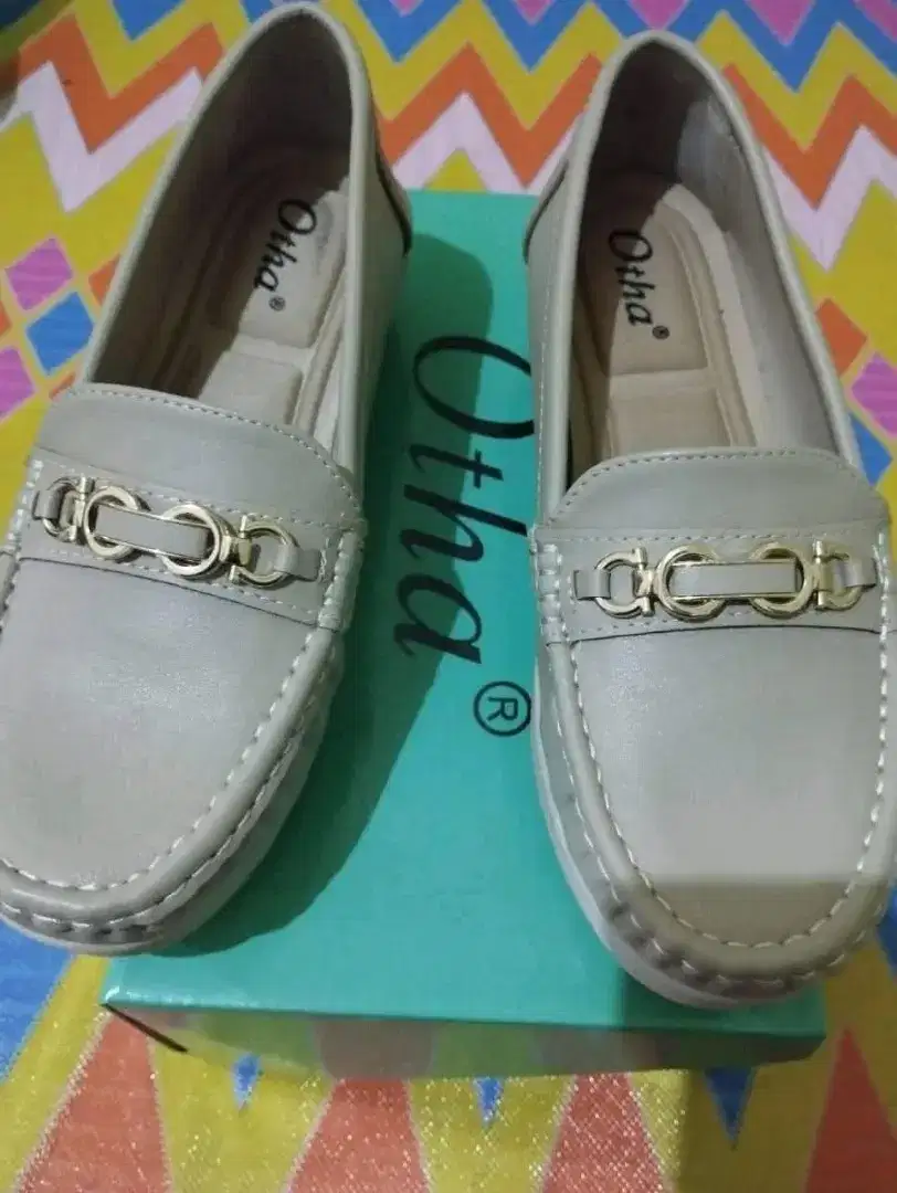 Sepatu Kuliah/Kerja
