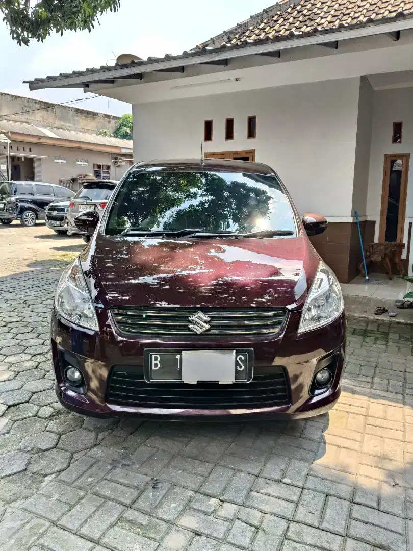 Di jual cepat Suzuki ertiga GX MT