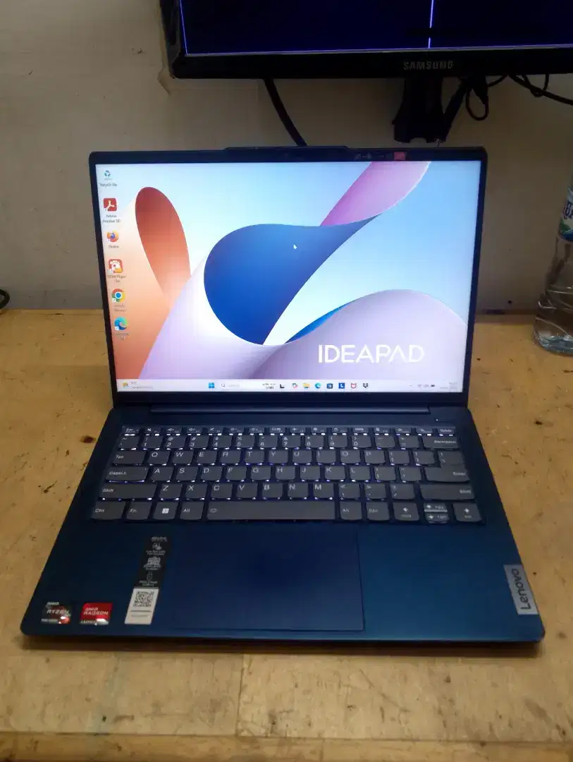 Laptop Lenovo Ideapad Slim 5 AMD Ryzen 7 7730U 16GB 512GB