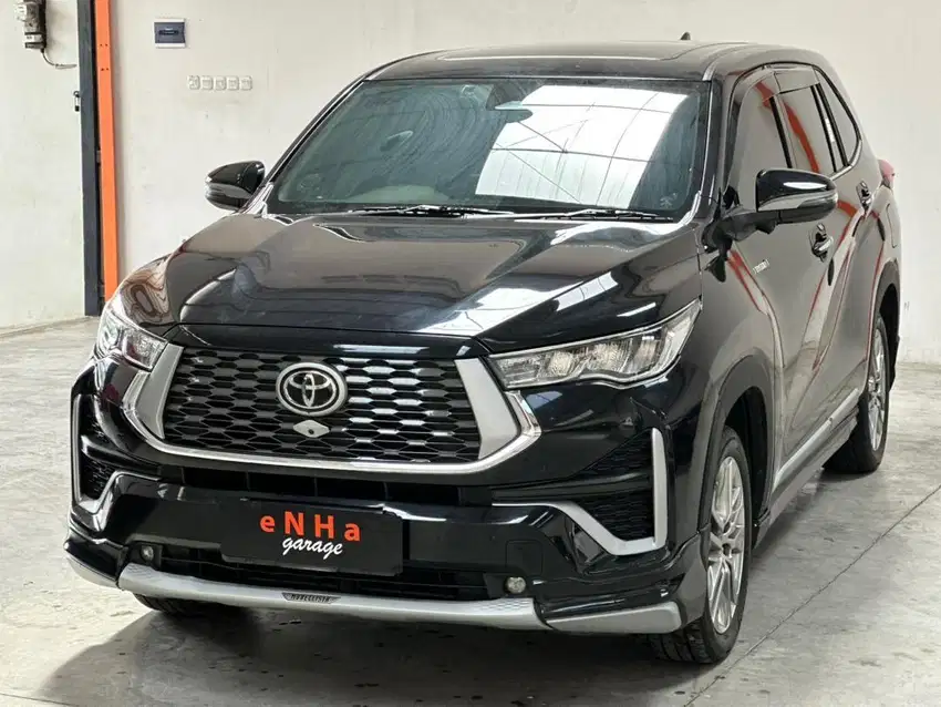 Toyota INNOVA ZENIX Q 2.0 Hybrid AT 2024.. eNHa garage Semarang.