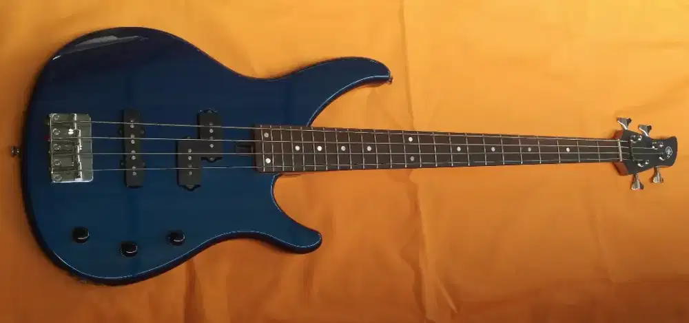 Electric Bass Yamaha TRBX 174