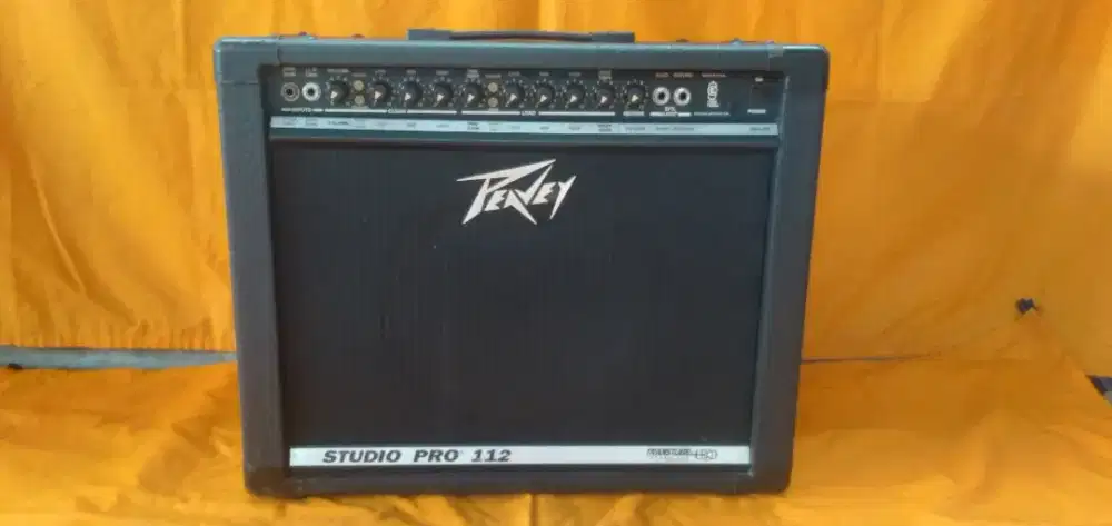 Guitar Amplifier Peavey Studio Pro 112 USA