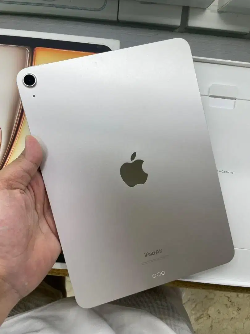 IPAD AIR 6 M2 11 256gb wifi garansi sampai january2026