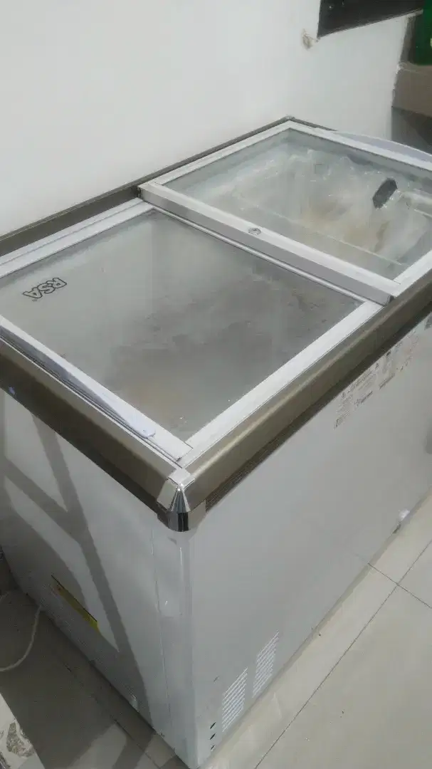 Frezeer RSA XS - 200 chest box slidinh