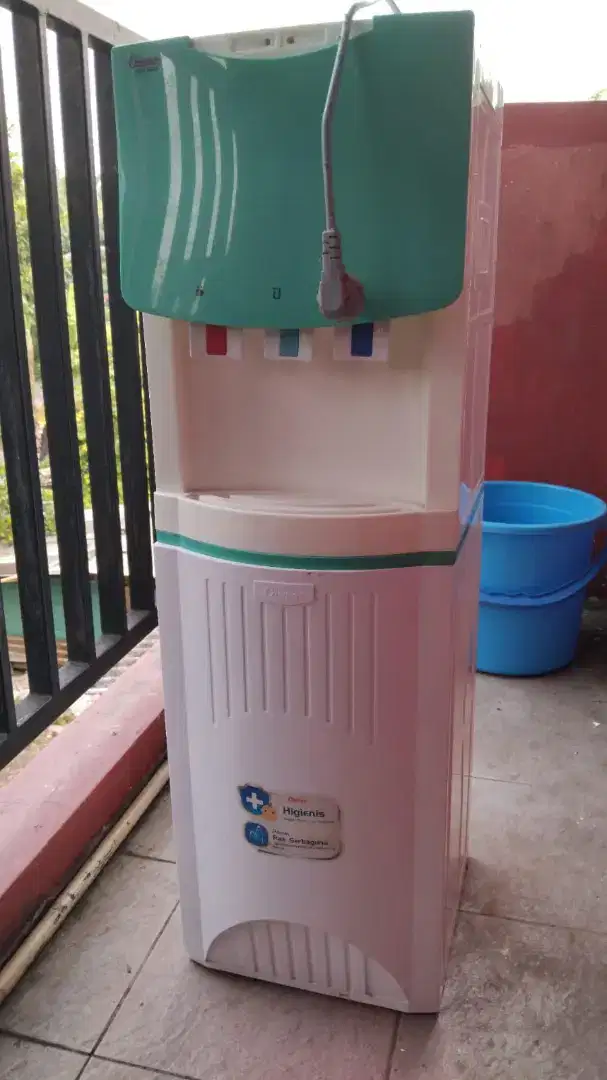 Dispenser cosmos cwd 5603