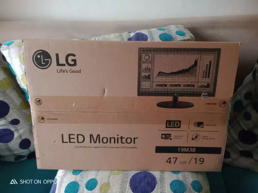 Jual LED MONITOR LG 19inch New Belom Pake Ex Sisa Pengadaan barang