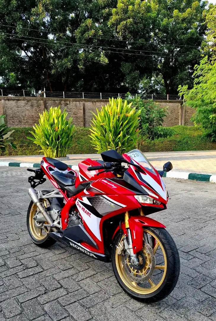 Dijual honda CBR250RR ABS