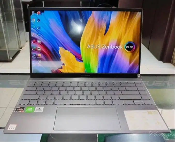 Laptop Gaming Kondisi 100% Like New Keyboard Backlight Body Slim