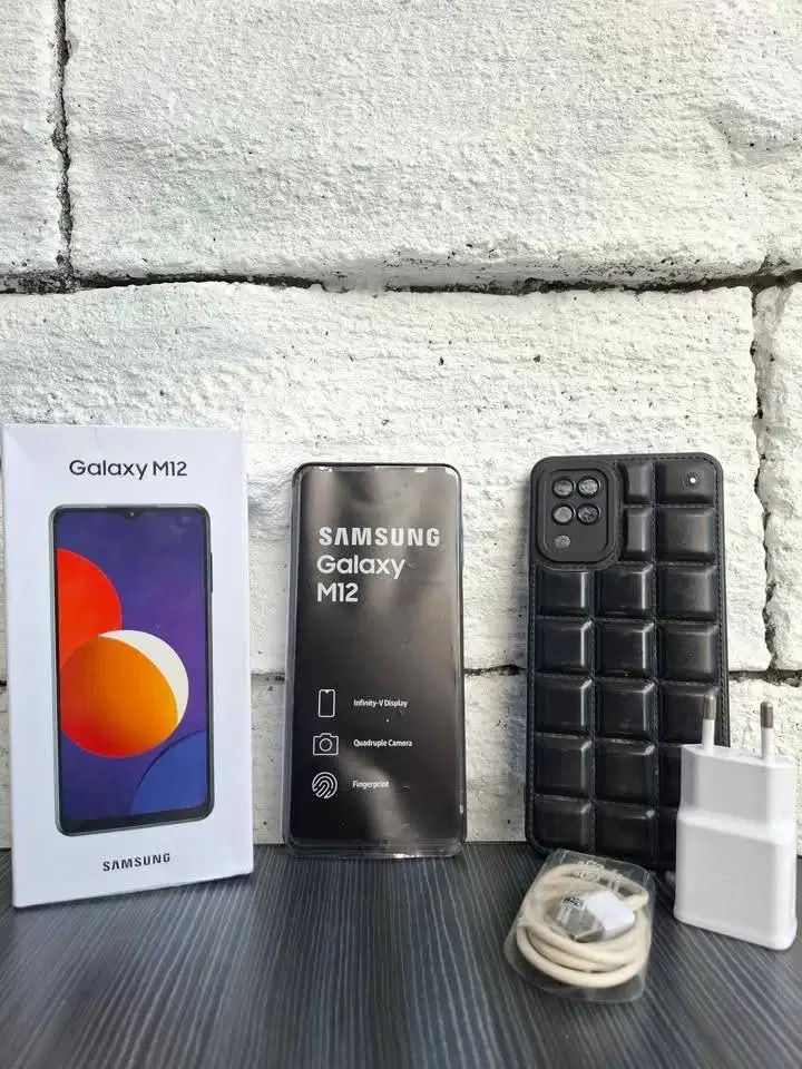 Hp Samsung Galaxy M12 Ram 4 Gb Internal 64 Gb Second Fullset