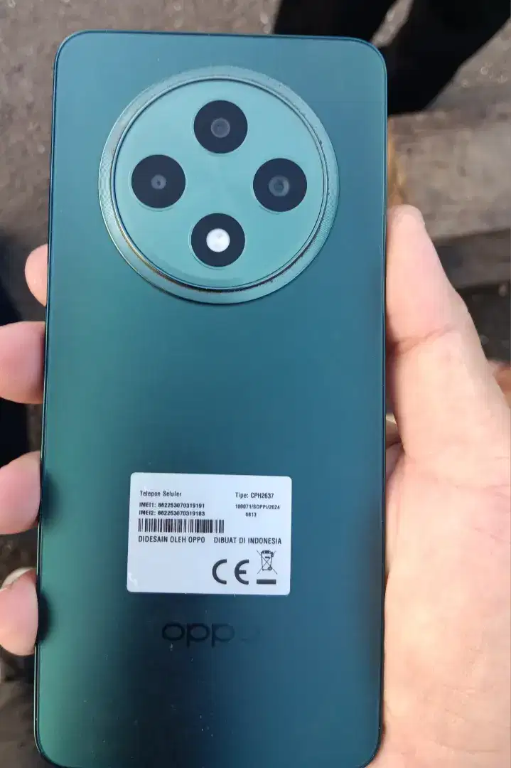 Oppo reno 12 f 5G 12/256