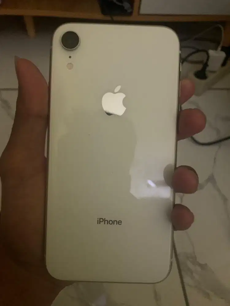 Iphone XR 128 GB x Ibox