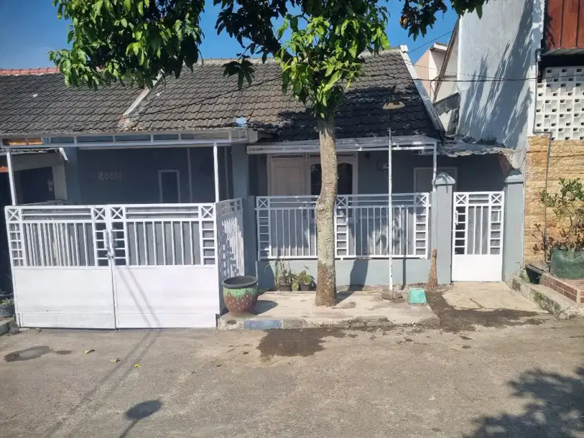Di sewakan rumah dekat bandara..