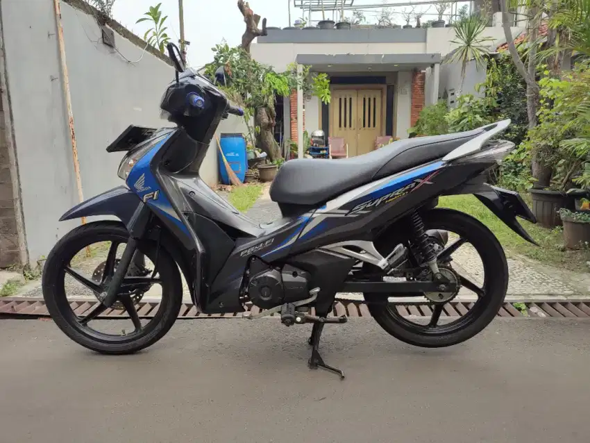 JUAL SUPRA HELM IN 2016 GRESS