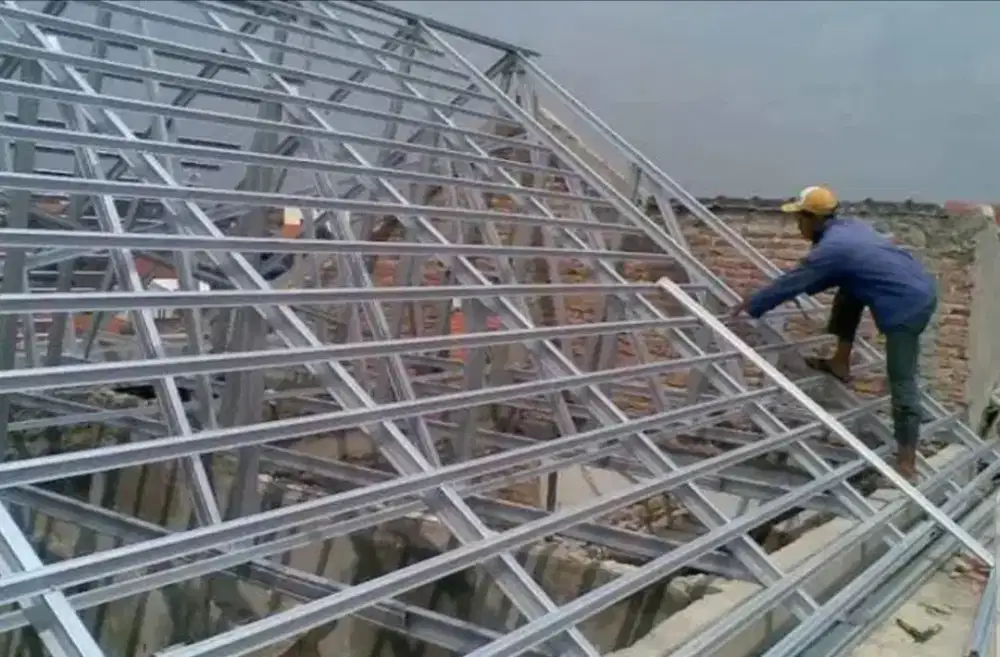 Renovasi atap Baja ringan murah