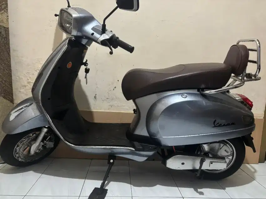 dijual motor listrik type U winfly , thn 2023 kondsi msh bgs