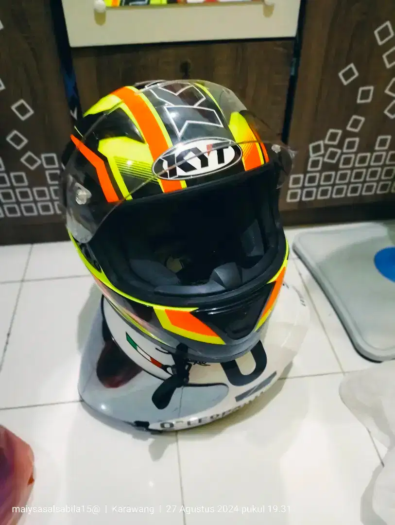 Helm KYT.R10 udah jarang di pakai